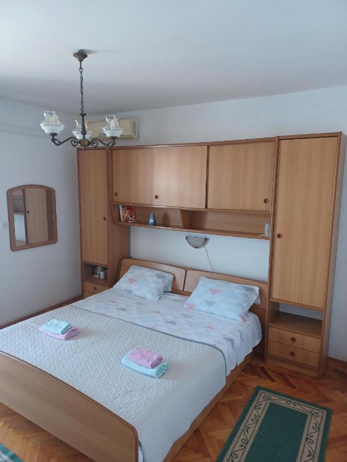 Double Room Pomena 4929A Esterno foto